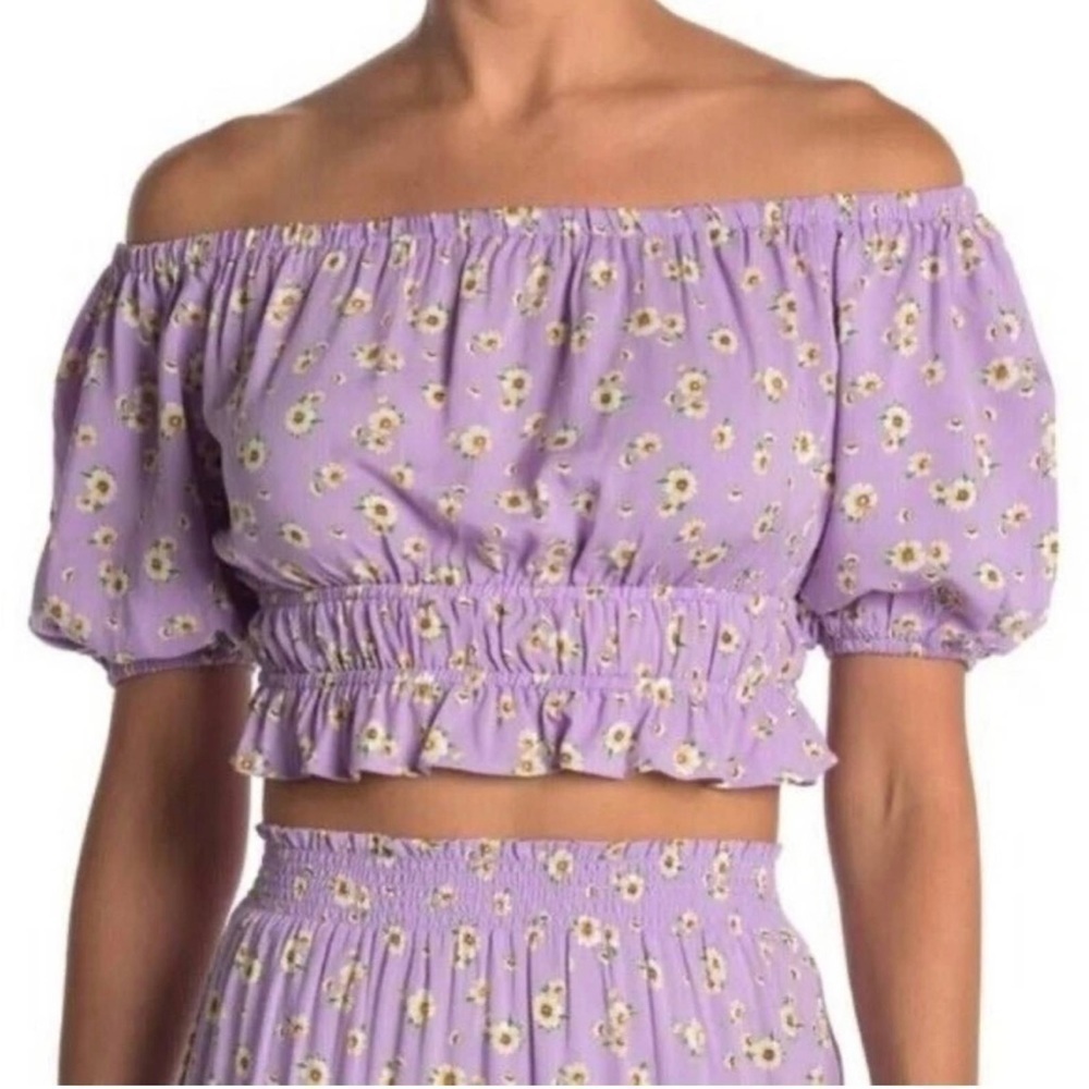 Nwot Abound Nordstrom Cropped off shoulderâ Top